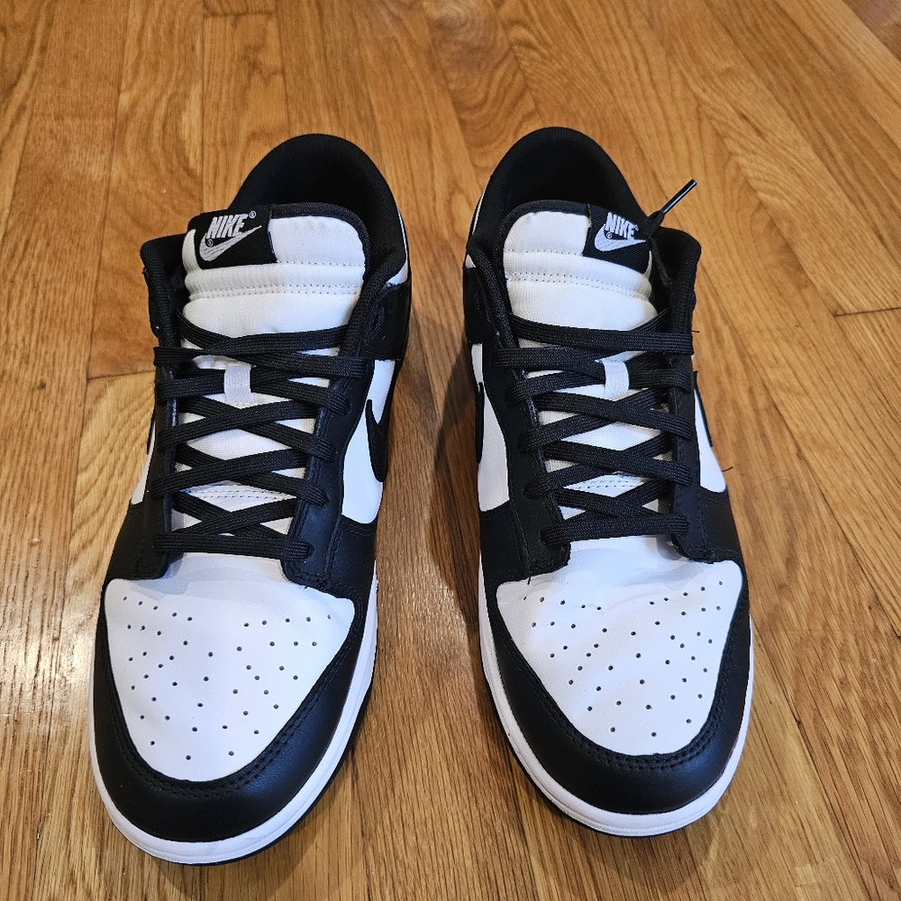 Nike Dunks Size 11 - Picture 2 of 5
